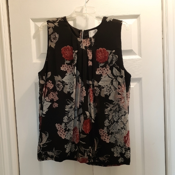 Ladies sleeveless Blouse XL.. One Fashion by Vero Moda - Picture 1 of 5
